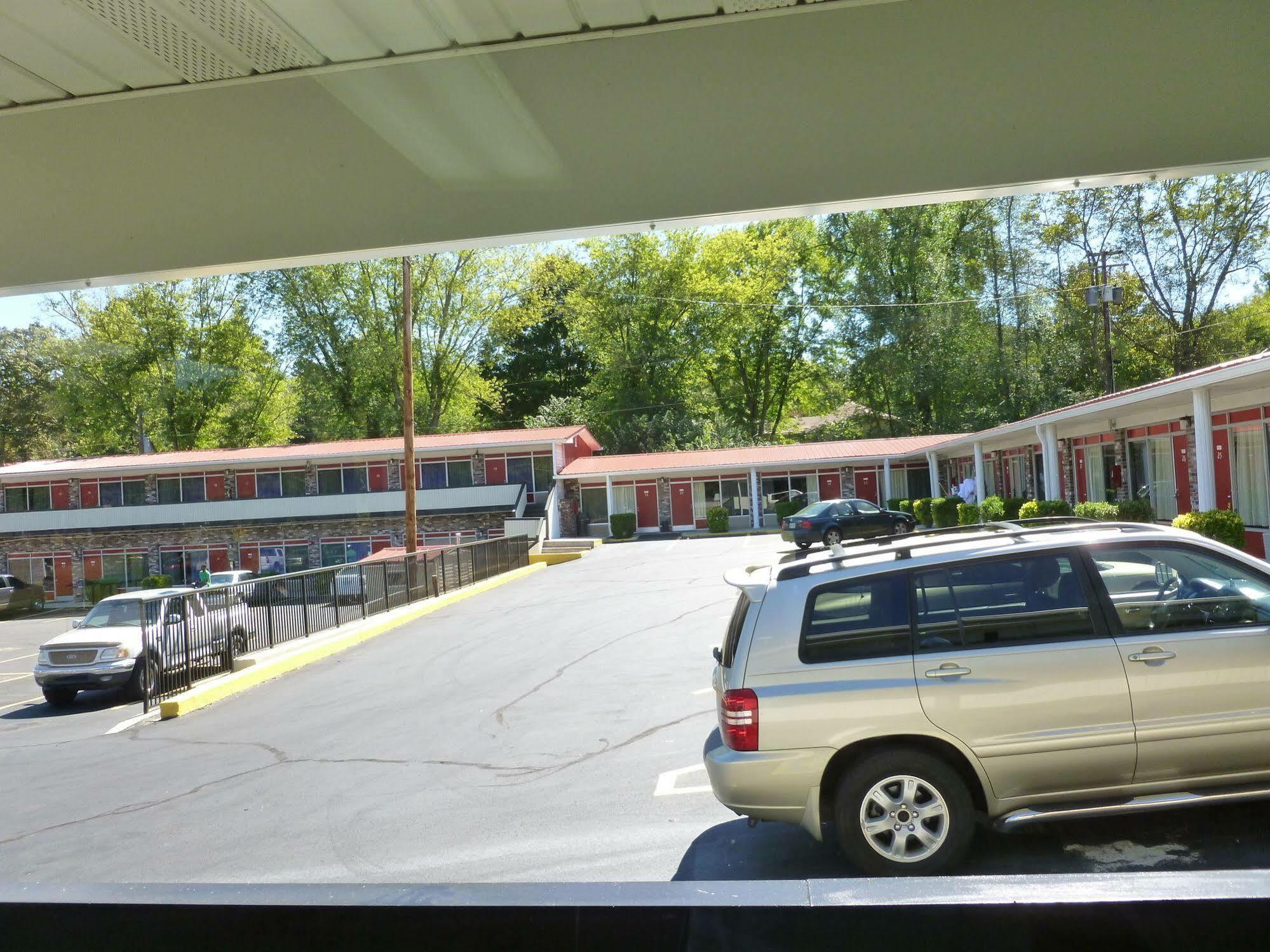 Lakeview Inn - Kingston Luaran gambar
