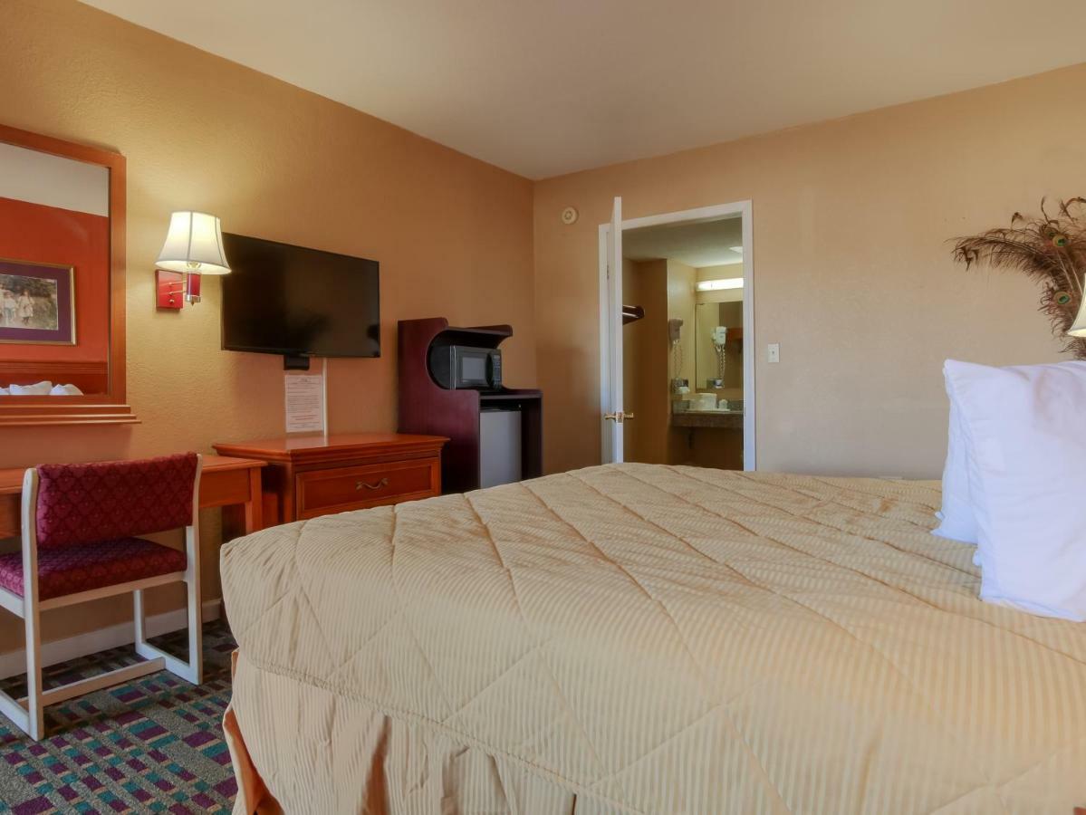 Lakeview Inn - Kingston Luaran gambar