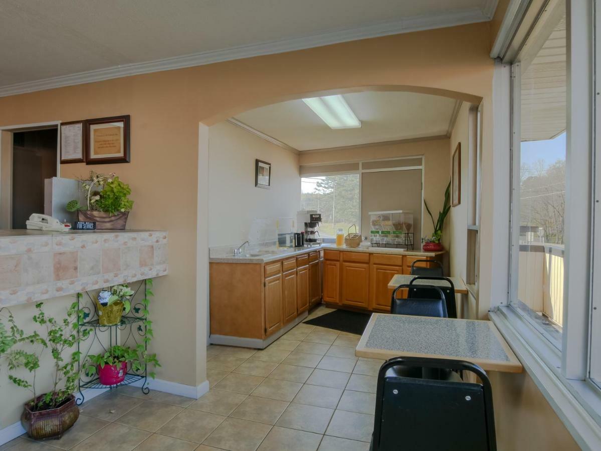Lakeview Inn - Kingston Luaran gambar